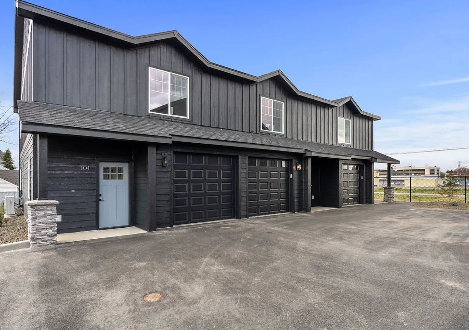 202 S Union Rd — Photo 2