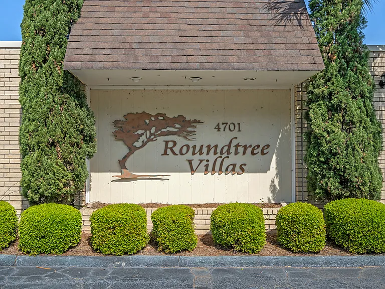 4701 N Kings Hwy #10 — Photo 40