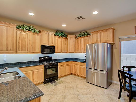 3rd image of 13519 N Garlenda Way
