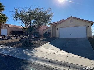 2nd image of 2188 Sierra Santiago