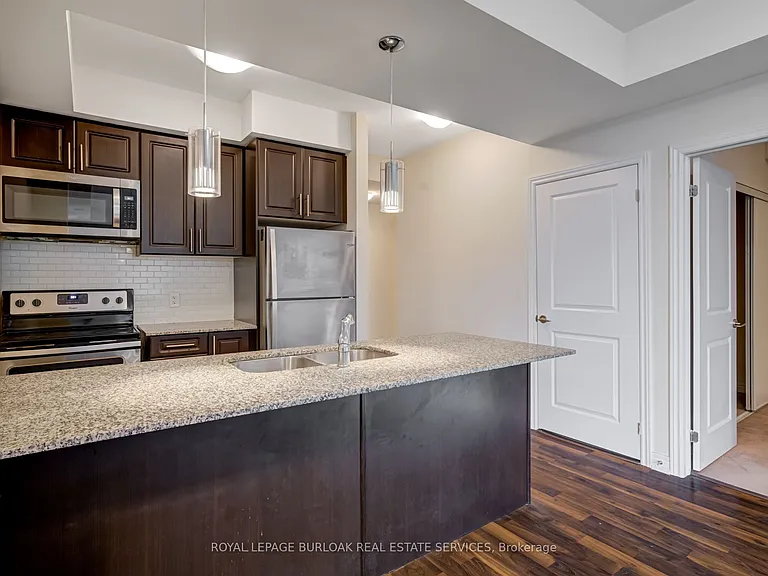 2393 Bronte Rd #206 — Photo 4