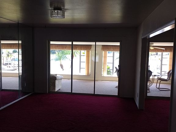 5th image of 1807 Bunker Hill Dr