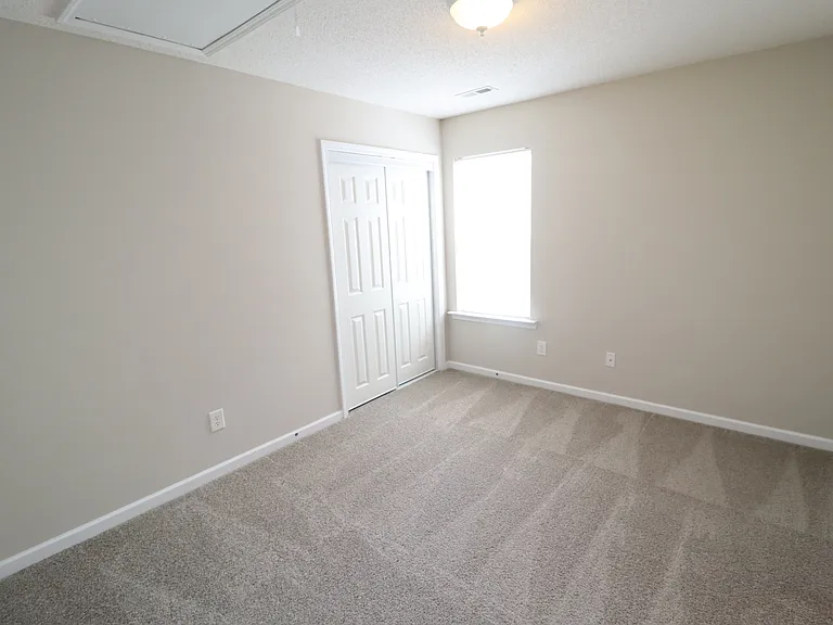 110 Fanwood Ct — Photo 39
