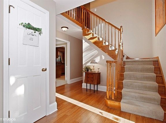2nd image of 849 Evergreen Ave