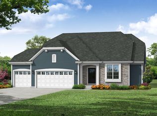1340 Bluestem Trl, Oconomowoc, WI 53066