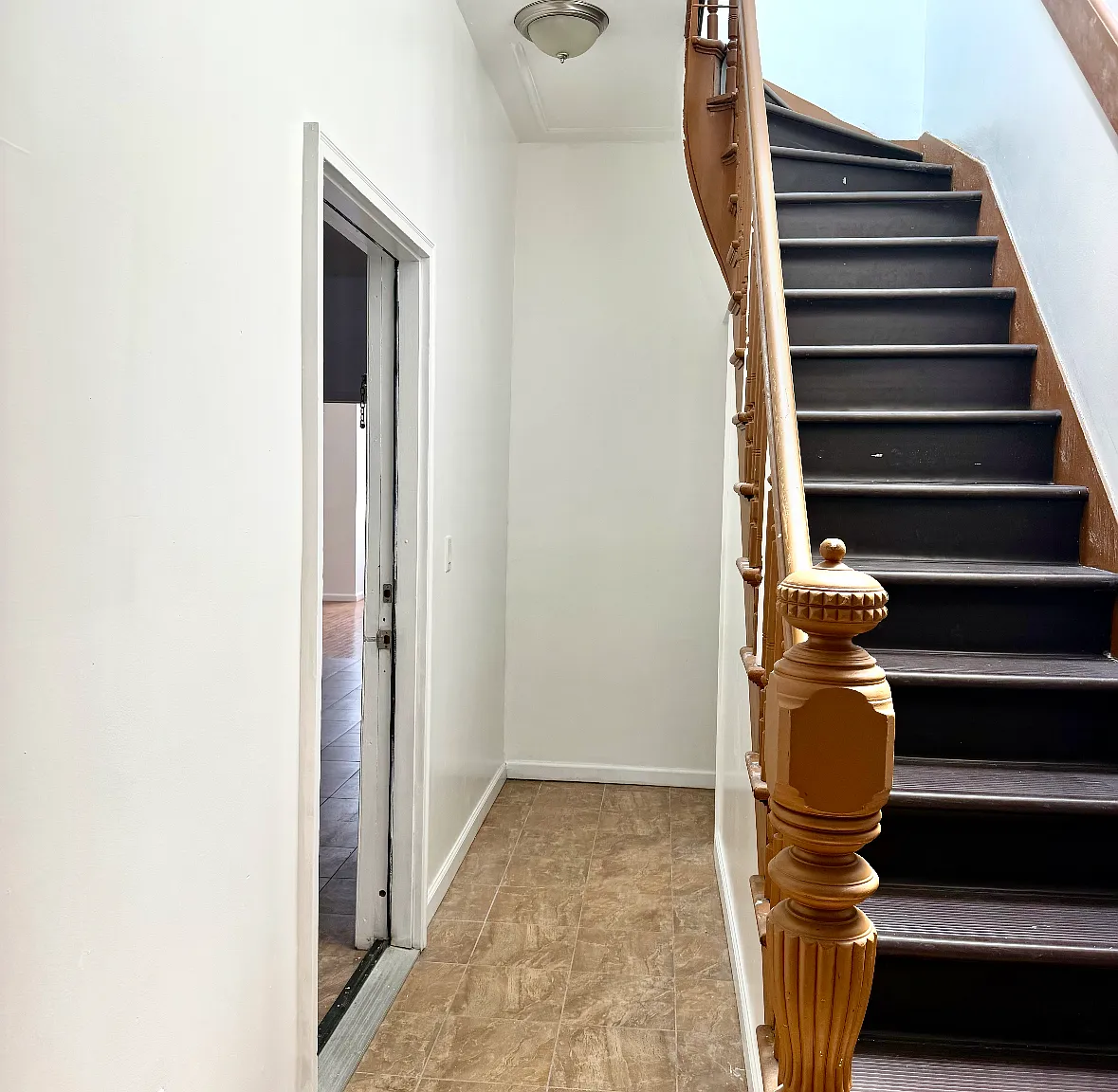 3 bed, $3,200 — Photo 4