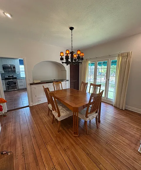 1562 N Mar Vista Ave — Photo 6