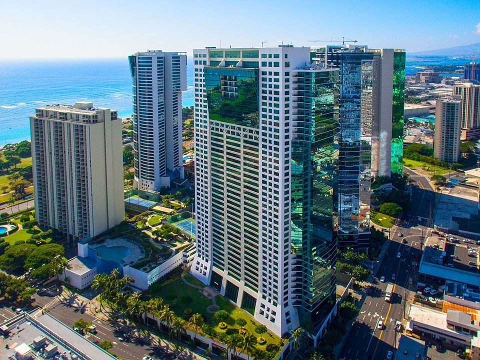 Hawaiki Tower Side