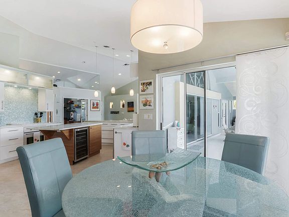5th image of 2280 Longboat Dr