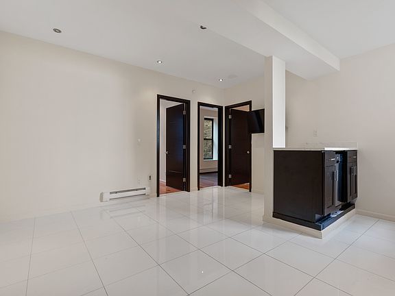 3rd image of 229 W 115th St APT 1C