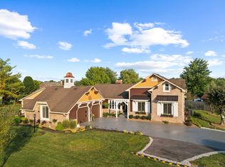 885 Hacienda Pl, Greenwood, IN