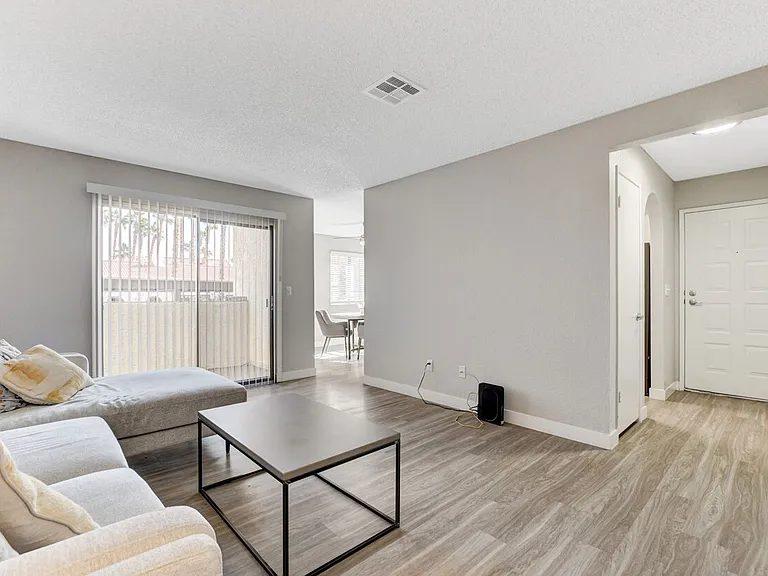 Talesai Apartments — Photo 13