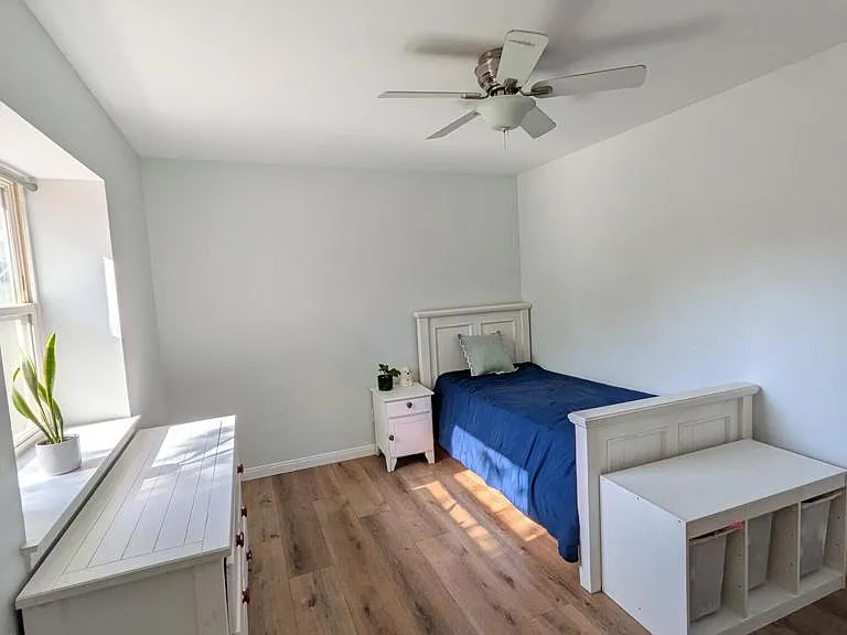414 Vallerio Ave — Photo 7
