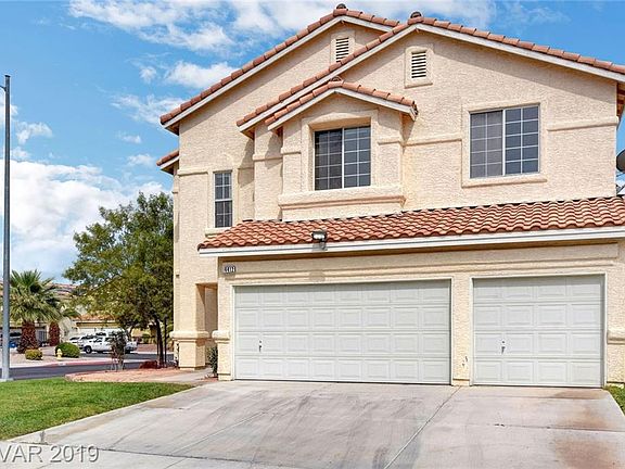 2nd image of 4412 Ornate Ct