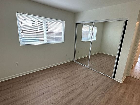 5th image of 951 W Summerland Ave APT 1