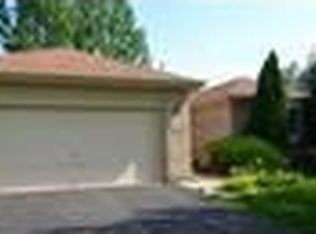 3006 Diane Dr, Aurora, IL 60504