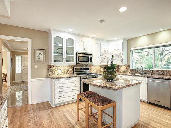 3rd image of 4130 Los Coches Way