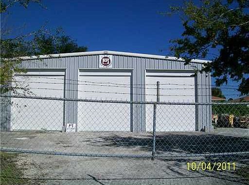 1st image of 816 11th Dr SW
