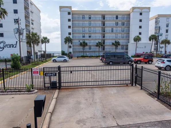 11947 San Luis Pass Rd APT 305, Galveston, TX 77554