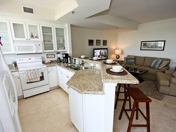 4th image of 425 Bahia Beach Blvd