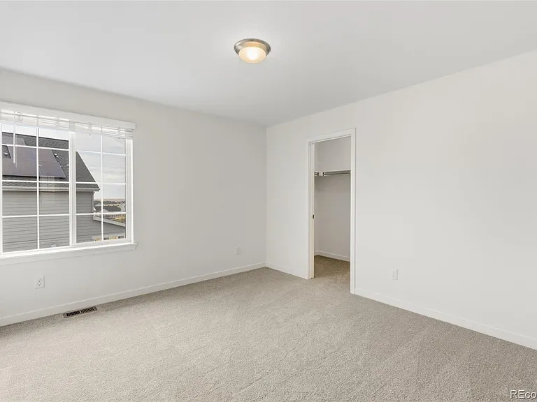 1186 Elbridge Dr — Photo 39