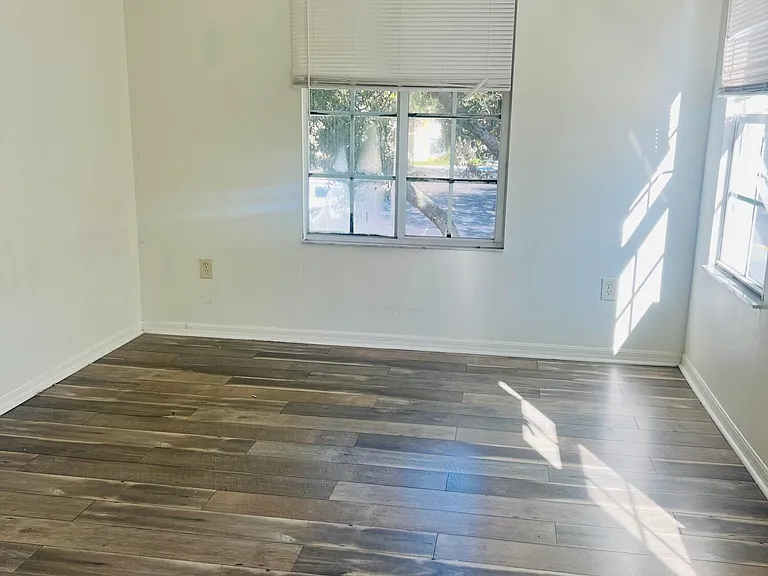 4211 San Marino Blvd #201 — Photo 12