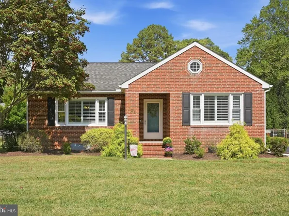122 Kuethe Dr, Annapolis, MD 21403
