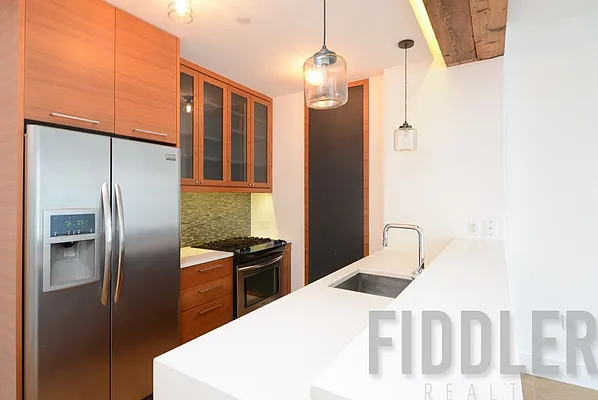 Rented by Fiddler Realty | media 31