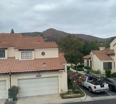 4th image of 382 Country Club Dr Unit C