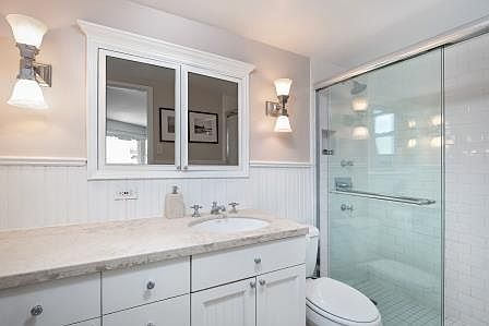 3rd image of 1036 Park Ave #17B