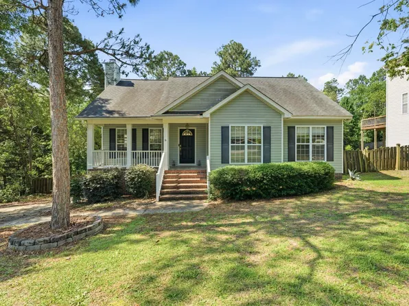 6 Woodlands Ridge Ct, Columbia, SC 29229