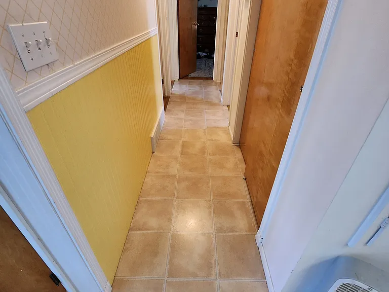 1230 E Manor Cir — Photo 13