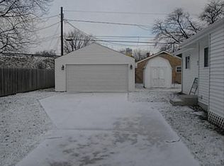 1334 Cady St, Maumee, OH 43537