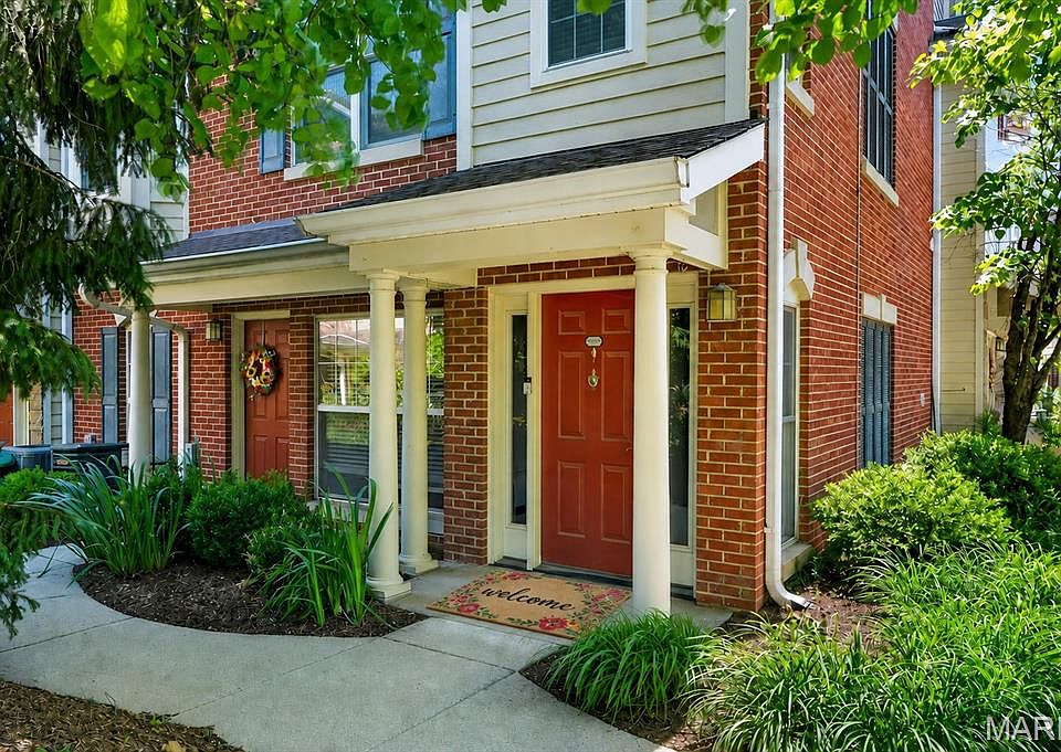 1st image of 2662 S McKnight Crossing Ct