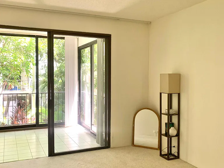 4999 Kahala Ave #207 — Photo 12