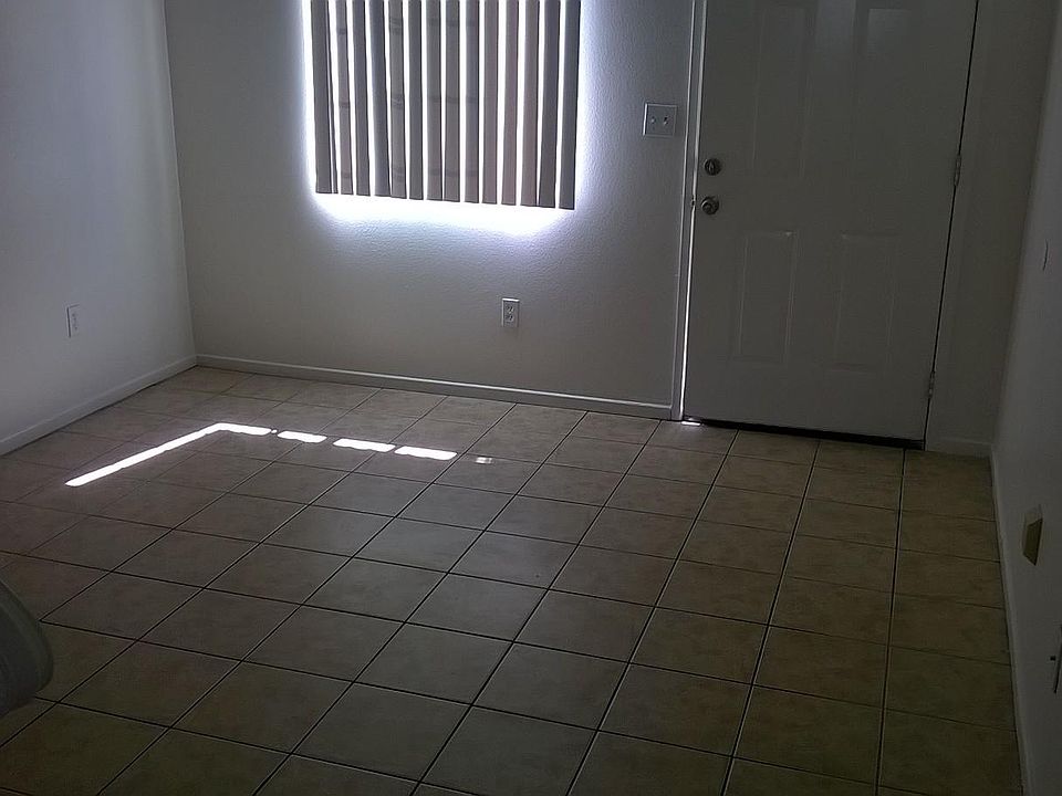 Entrance and living room