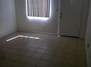 1525 N Palm Ave APT 1, Rialto, CA 92376