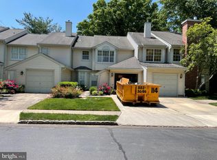 12 Towpath Ct, Princeton, NJ 08540