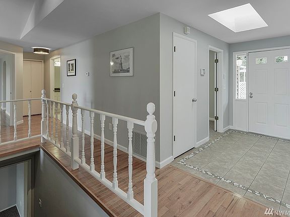 4th image of 414 Kennebeck Ave S