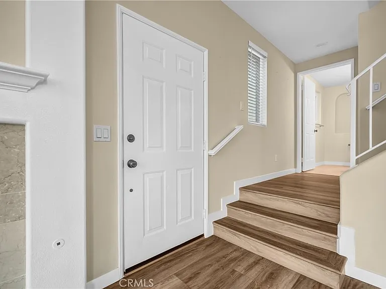 1309 Hunt Ter — Photo 4