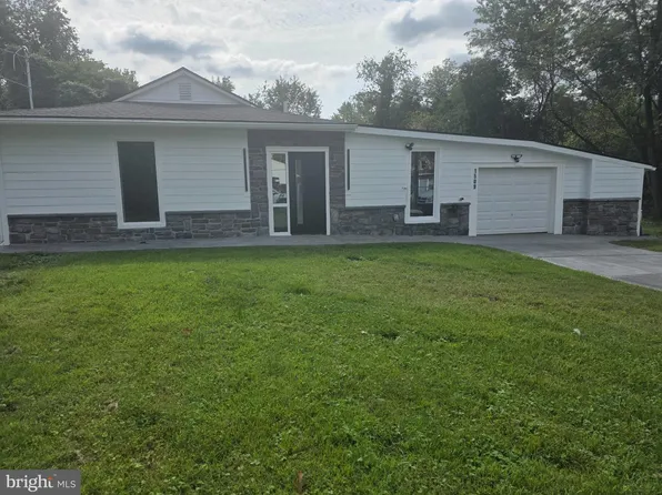 1509 Venice Ave, Bristol, PA 19007
