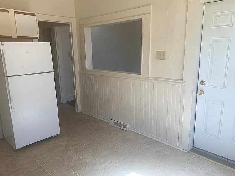 124 N West St #1 — Photo 7
