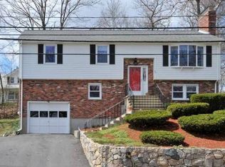 36 Peach Orchard Rd, Burlington, MA 01803