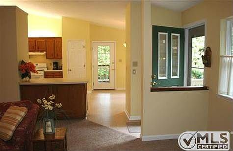 2nd image of 1513 Twin Lakes Cir #B
