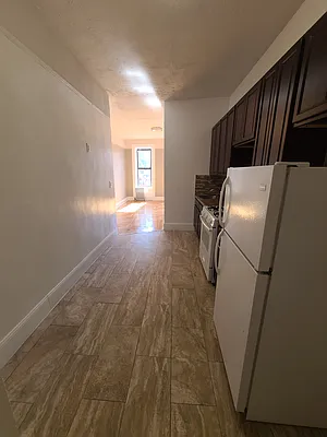 Rented by Cheskel Meisels, LREB | media 20