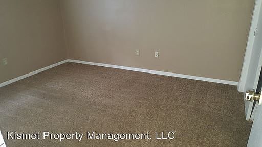2nd image of 4460 Powell Ave APT 003