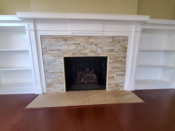 3rd image of 632 W Ferry St APT 2