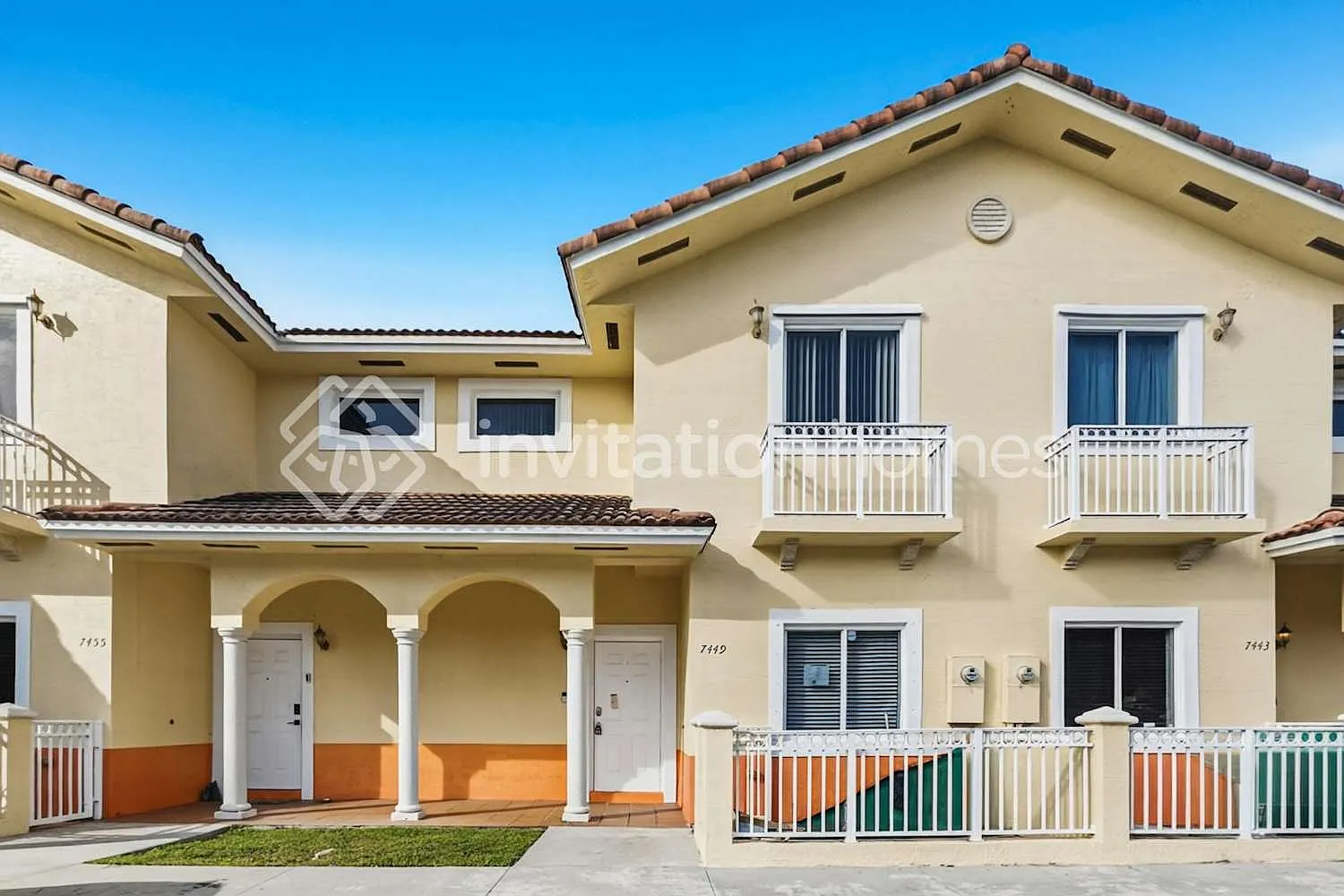 7449 NW 181st St Hialeah, FL 33015 — Photo 1