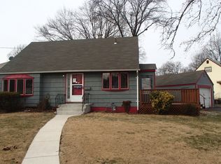 734 Washington Ave, Roselle, NJ 07203