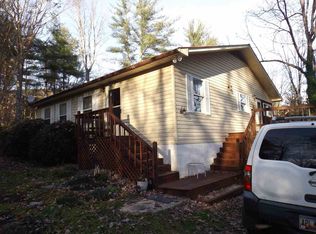 379 Gauley Falls Rd, Pickens, SC 29671